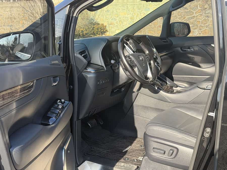 Toyota Vellfire 2022 #6 Toyota Vellfire 2022 immagine di auto #6