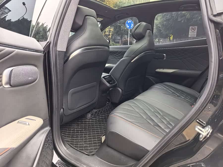 Deepal S07 2023 car image #6