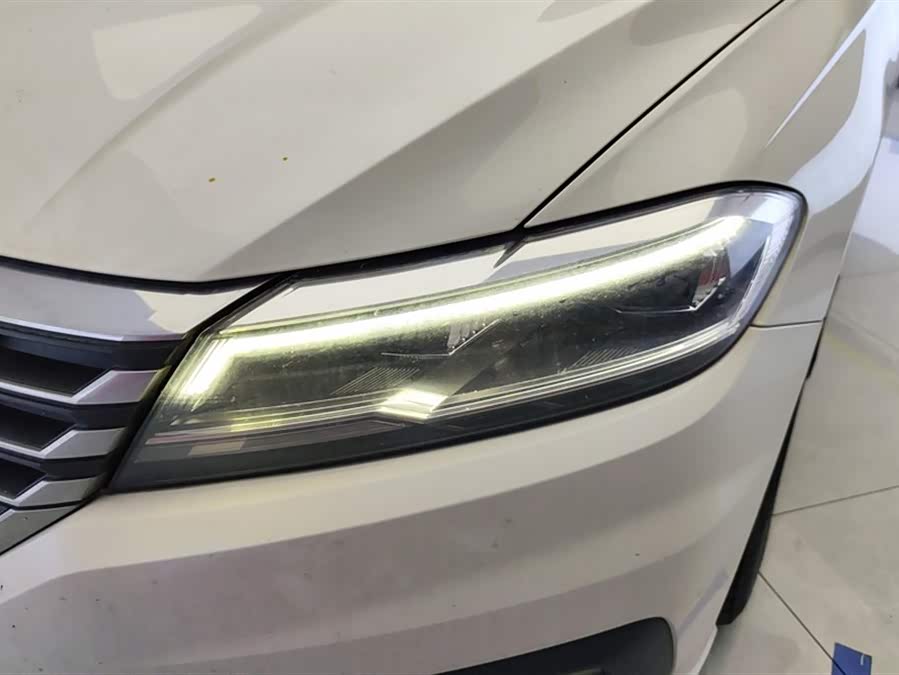 Volkswagen Lavida 2021 car image #6