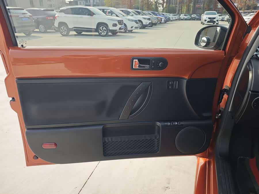 Volkswagen Beetle 2011 immagine di auto #6