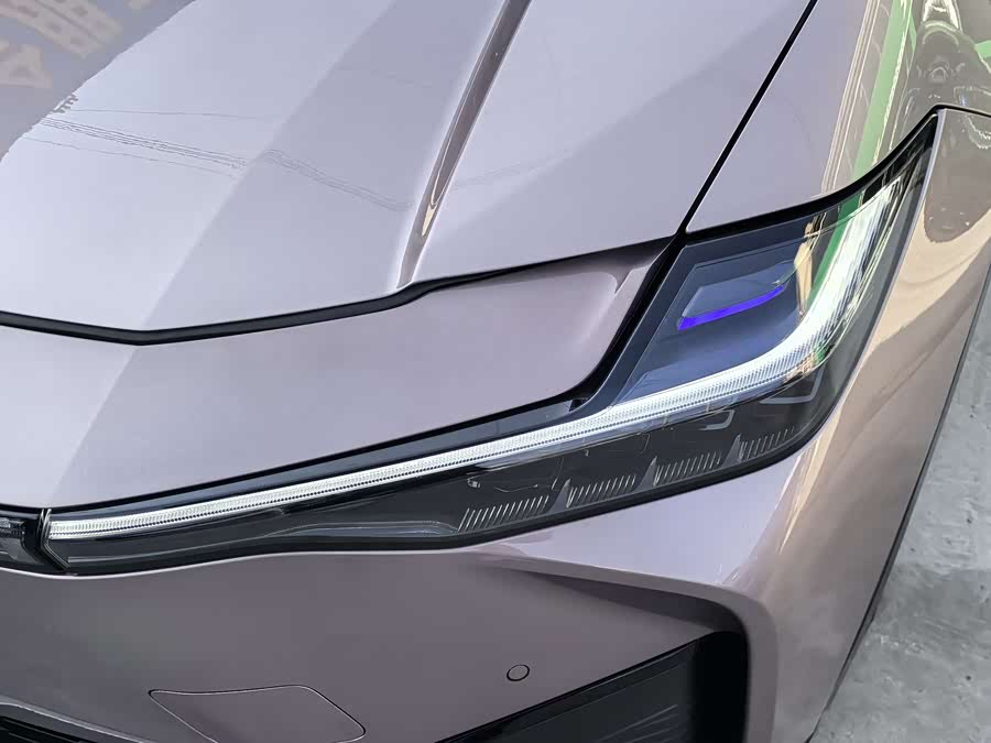 Toyota bZ3 2023 immagine di auto #6