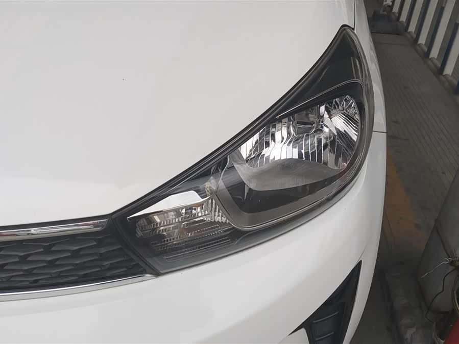 起亚 焕驰 2019 汽车图片 #6