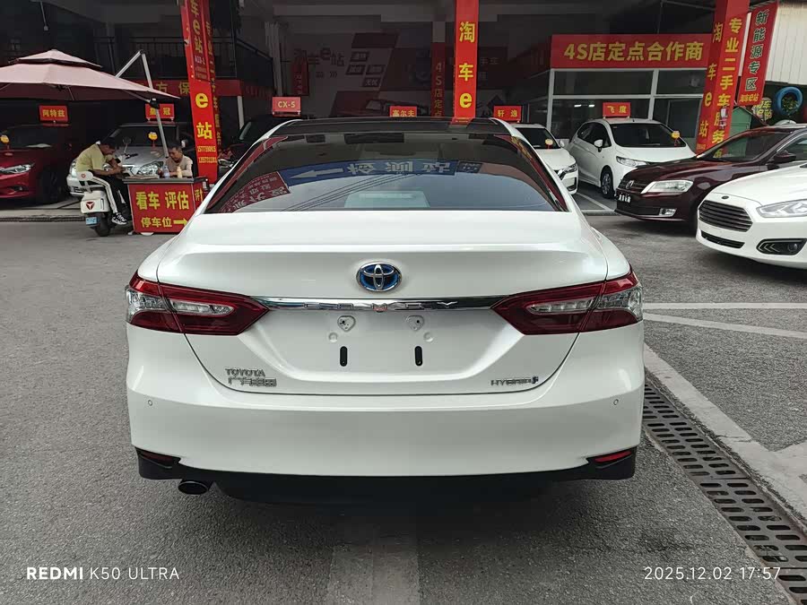 Toyota Camry 2018 صورة سيارة #6