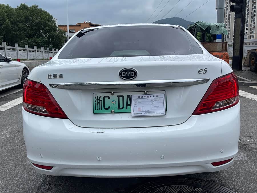 BYD e5 2019 #6 BYD e5 2019 car image #6
