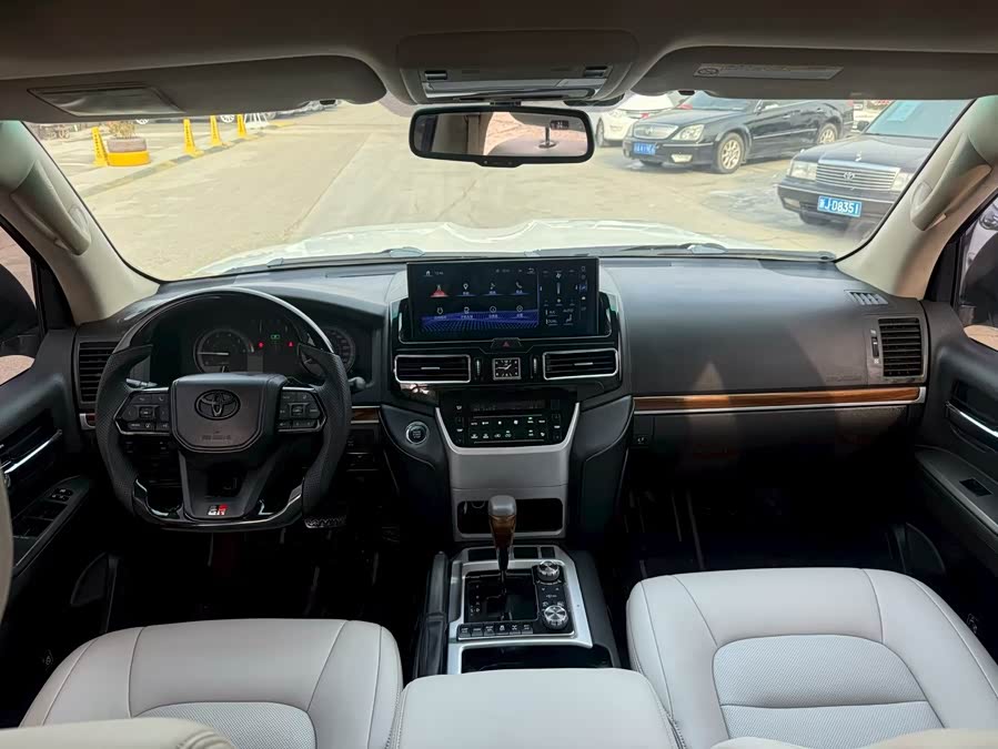 丰田 兰德酷路泽 2011 汽车图片 #6