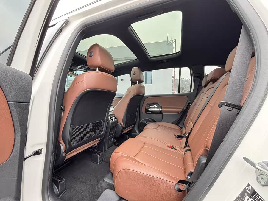 Mercedes-Benz GLB Class 2022 #6 Mercedes-Benz GLB Class 2022 car image #6