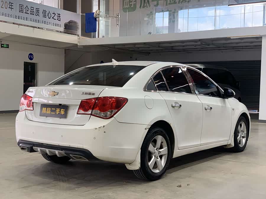 Chevrolet Cruze 2012 изображение автомобиля #6