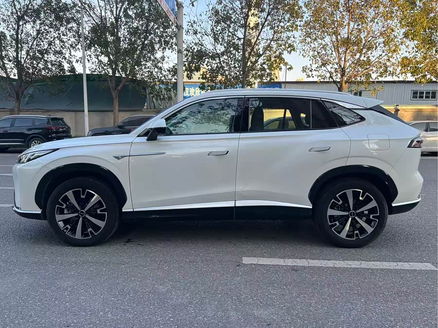 Roewe D5X DMH 2024 car image #6