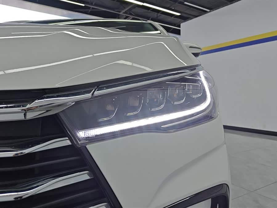 BYD Song MAX 2021 car image #6