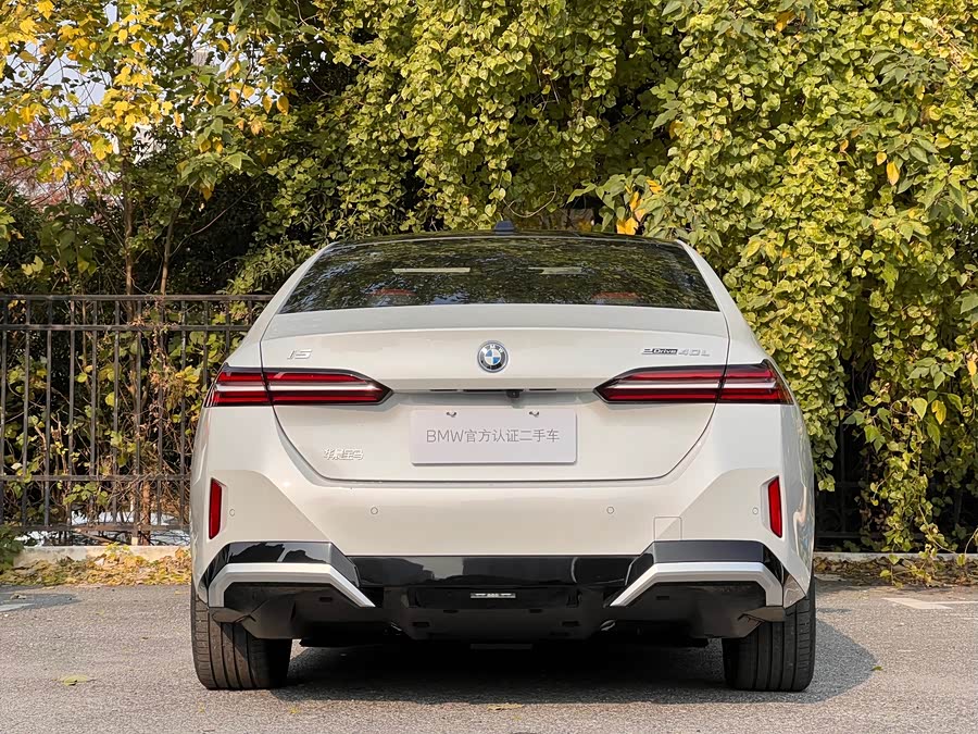 BMW i5 2025 immagine di auto #6