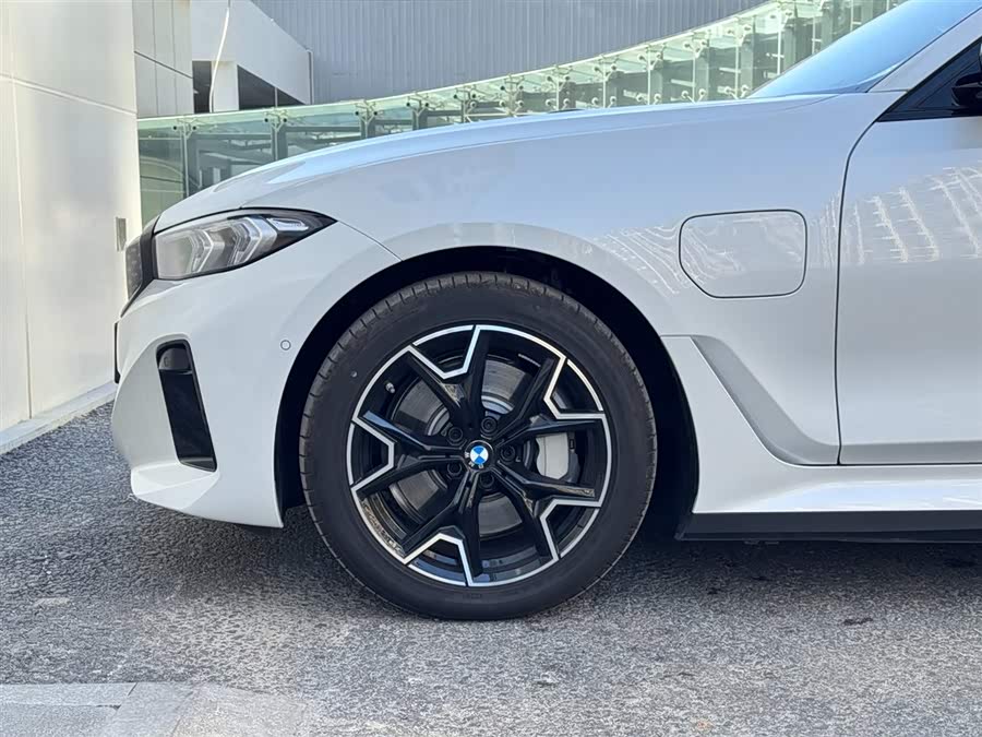 BMW i3 #6 BMW i3 car image #6
