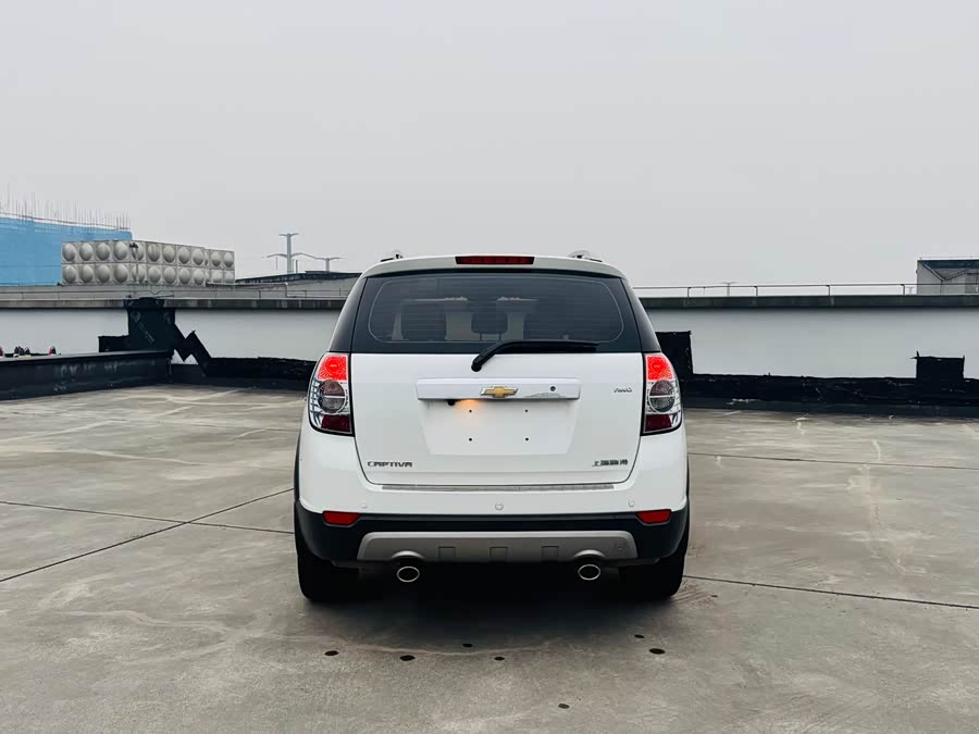 Chevrolet Captiva 2015 immagine di auto #6