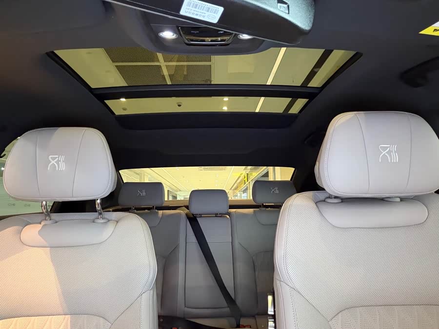 BYD Han 2025 car image #6