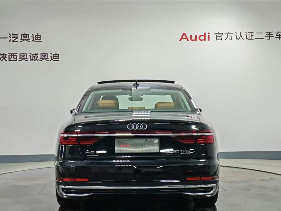 Audi A8 imagen de coche #6