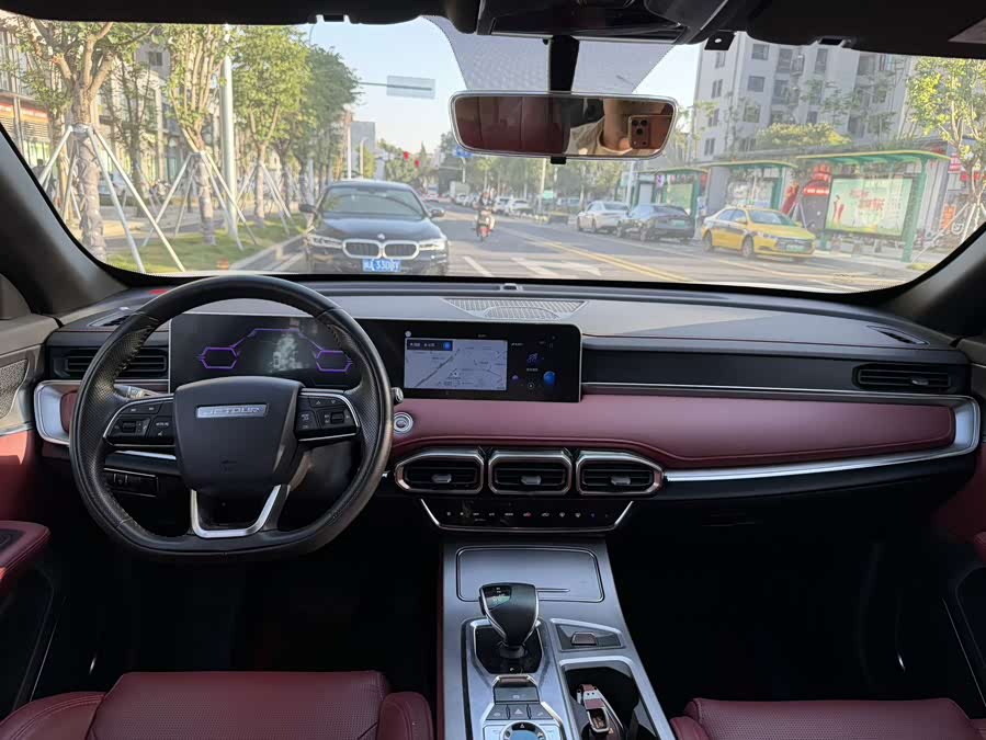 Jetour X70 PLUS 2022 car image #6