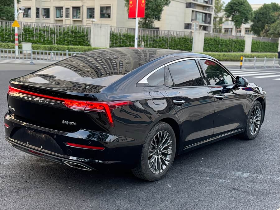 2021 car image #6