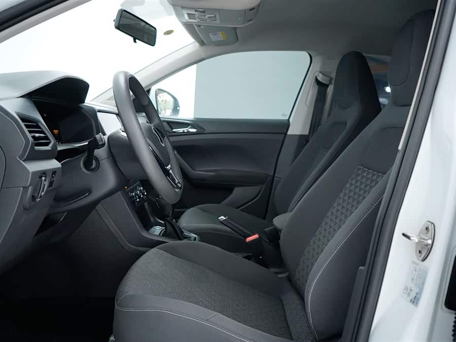 Volkswagen T-Cross 2023 car image #6
