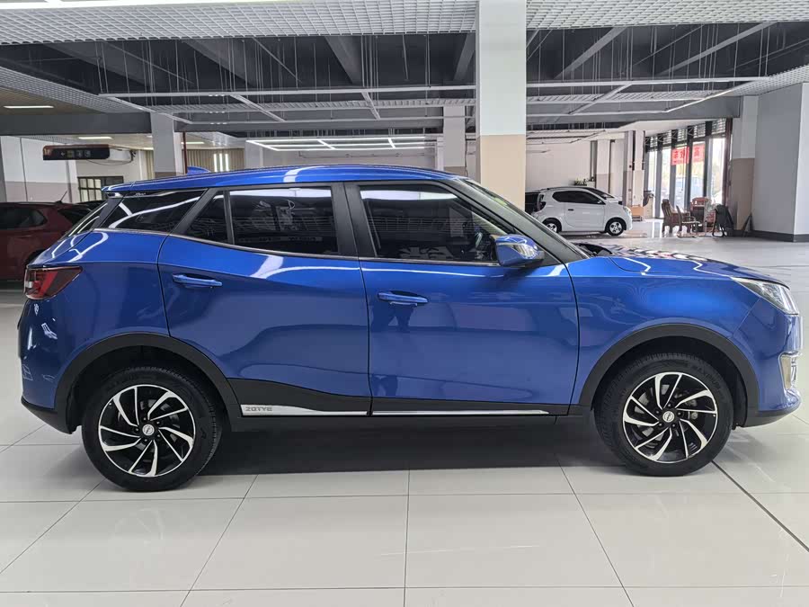 众泰 众泰T300 2017 汽车图片 #6