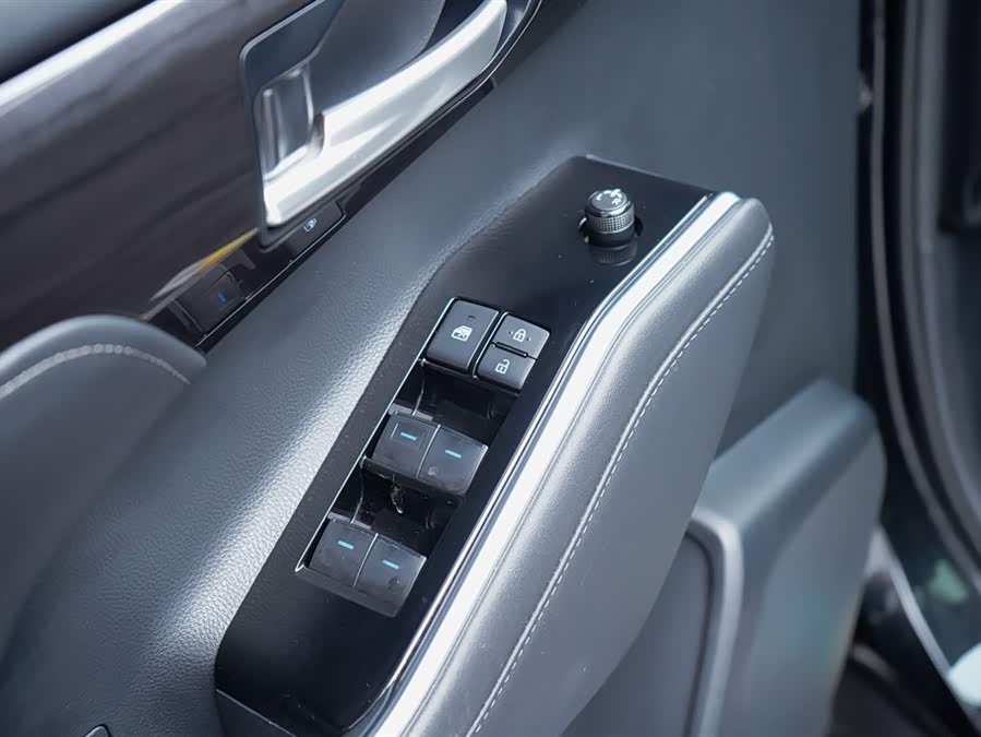 Toyota Crown Kluger 2023 #6 Toyota Crown Kluger 2023 car image #6