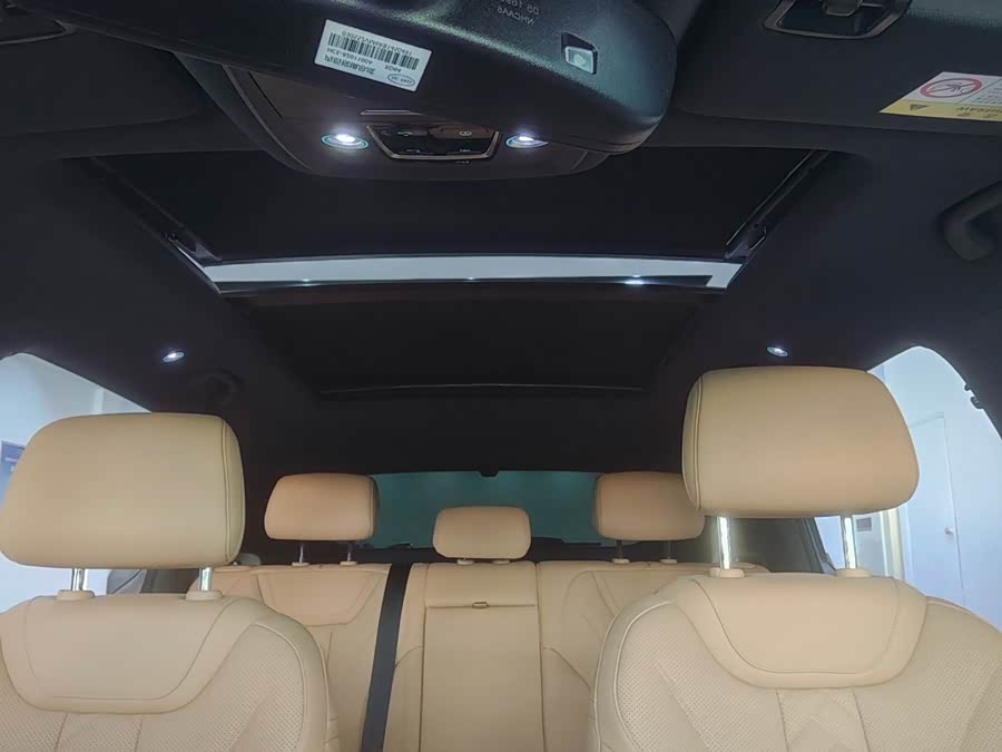 BYD SongL DM-i 2025 car image #6