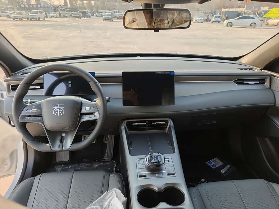 比亚迪 秦PLUS 2025 汽车图片 #6