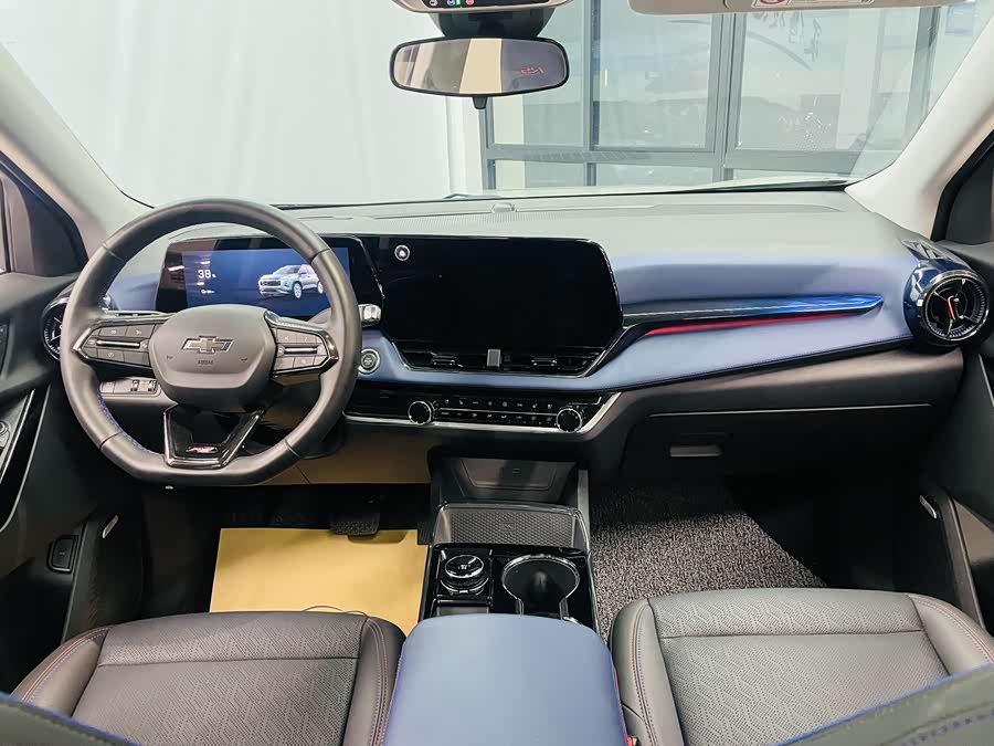 Chevrolet Equinox Plus 2024 car image #6