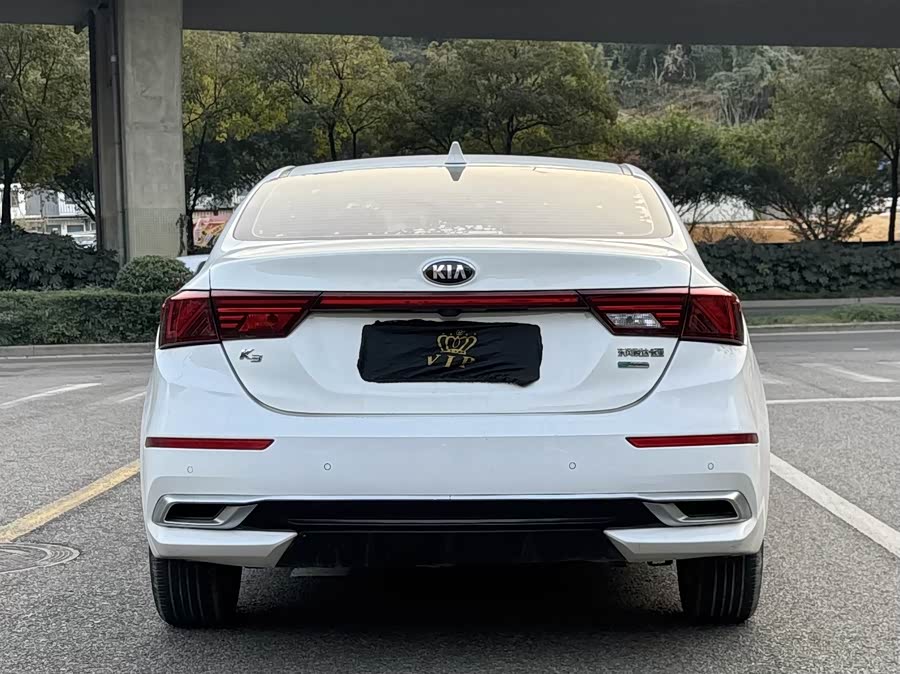 Kia K3 2019 car image #6
