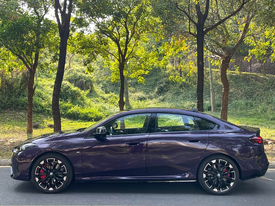 BMW M235L 2024 car image #6