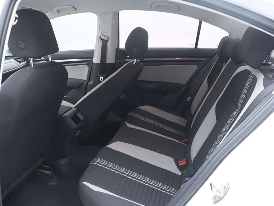 Volkswagen Bora 2023 car image #6