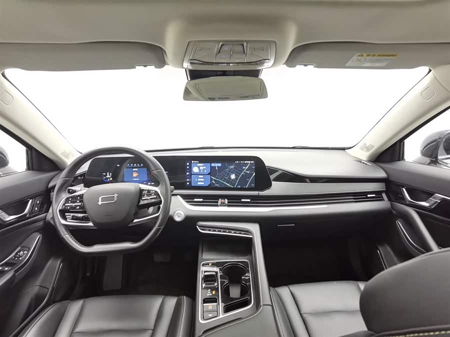 2023 car image #6