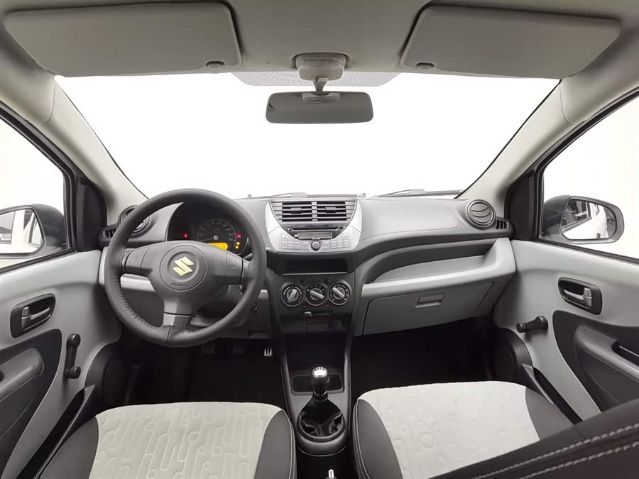 Suzuki 2014 car image #6
