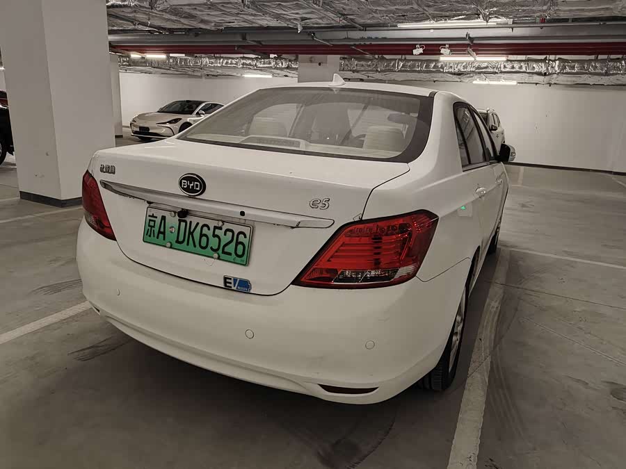 BYD e5 2017 #6 BYD e5 2017 car image #6