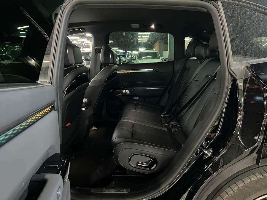 Zeekr 7X 2025 car image #6
