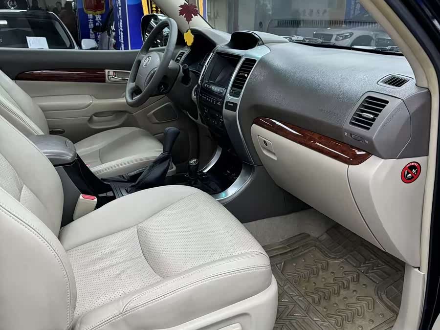 Toyota Land Cruiser Prado 2008 car image #6