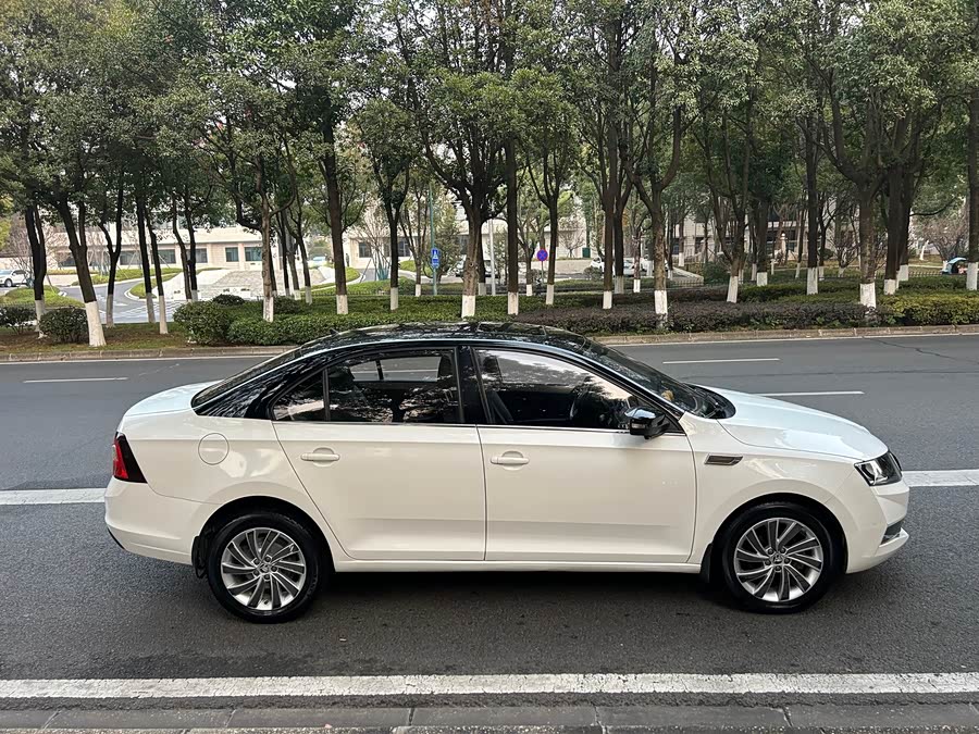 Skoda Rapid 2018 #6 Skoda Rapid 2018 car image #6