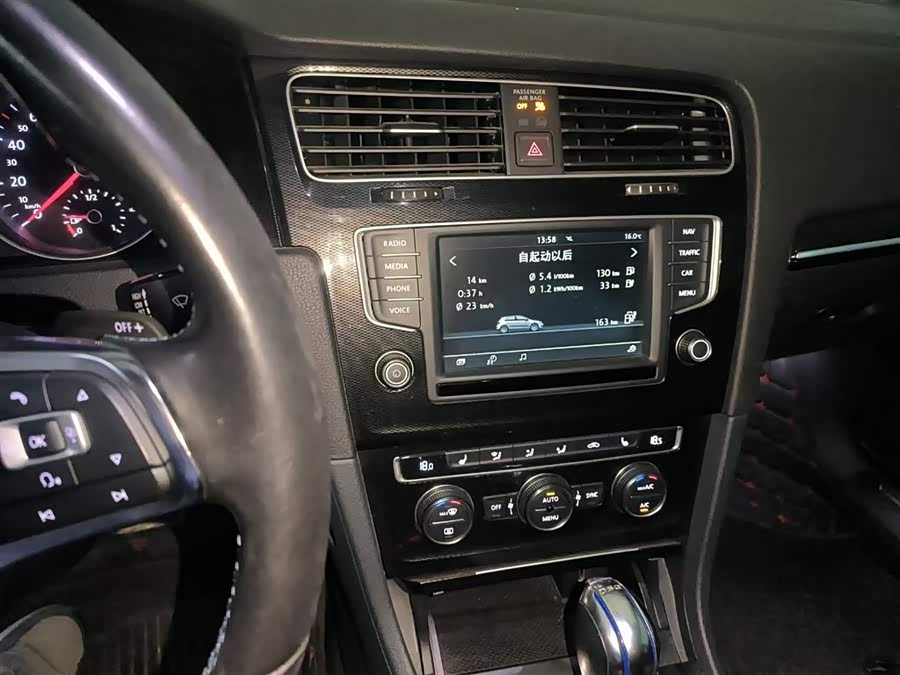 Volkswagen Golf New Energy (Imported) 2016 immagine di auto #6