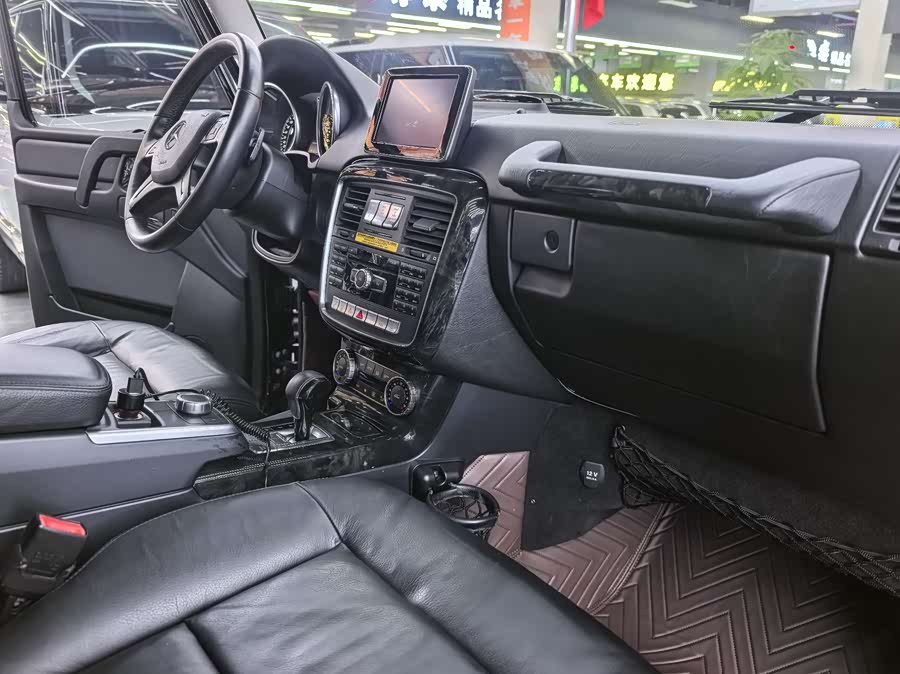 Mercedes-Benz G Class 2015 immagine di auto #6