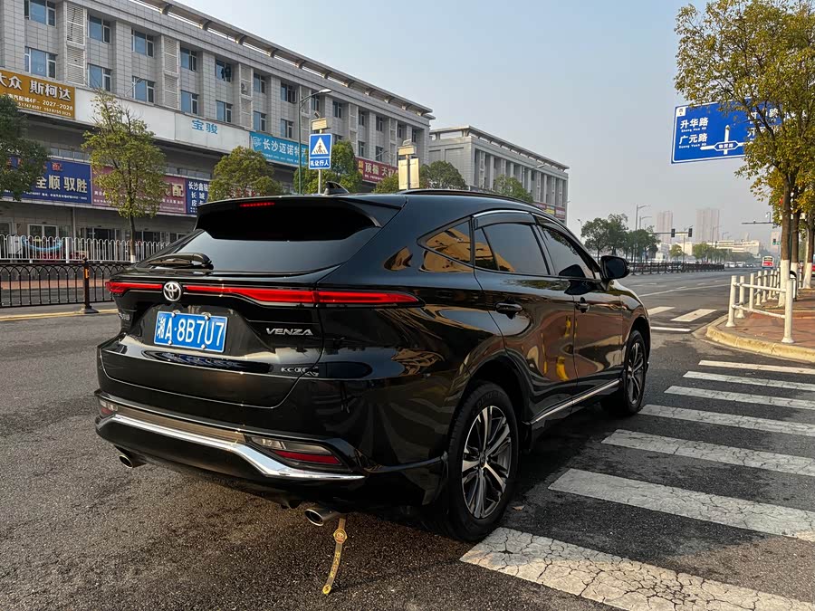 Toyota Venza 2024 #6 Toyota Venza 2024 car image #6