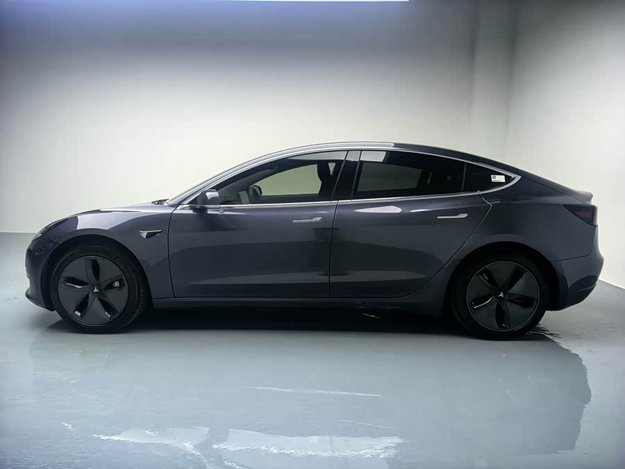 Tesla Model Y 2022 #6 Tesla Model Y 2022 car image #6