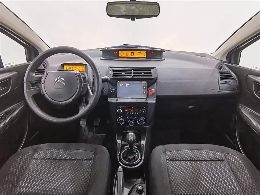 Citroen C-Quatre 2012 #6 Citroen C-Quatre 2012 car image #6