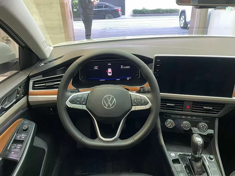 Volkswagen Bora 2024 car image #6