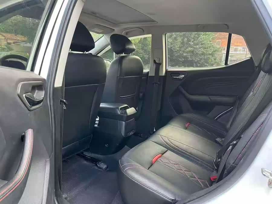 Soueast DX3 2018 imagen de coche #6