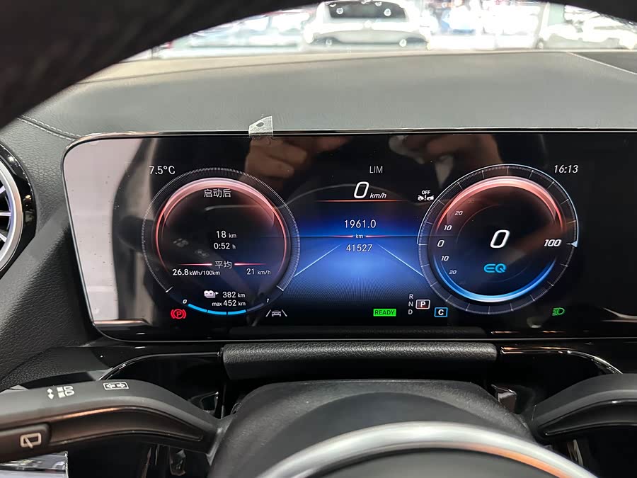 Mercedes-Benz EQA Class 2024 #6 Mercedes-Benz EQA Class 2024 car image #6