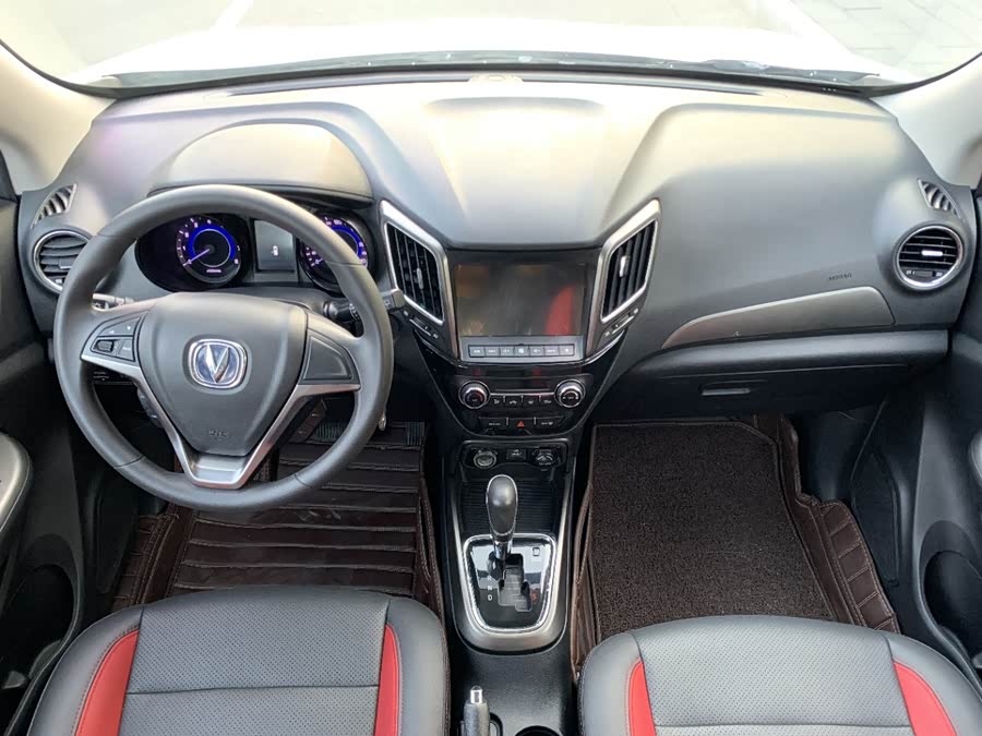 Changan CS15 2016 car image #6