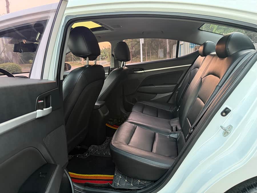 Hyundai Elantra AD 2018 car image #6