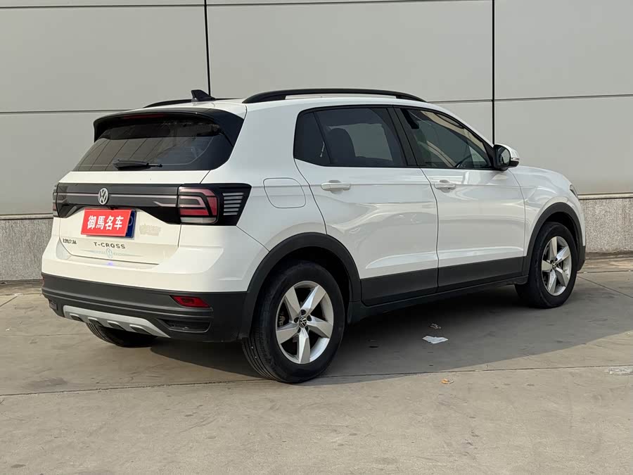 Volkswagen T-Cross 2021 #6 Volkswagen T-Cross 2021 car image #6