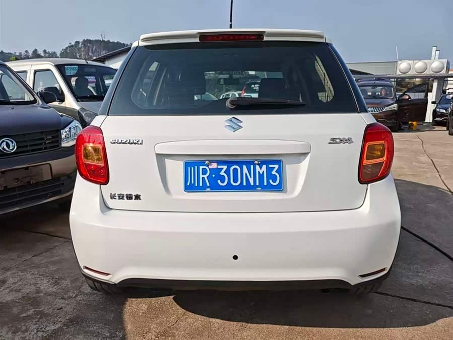 铃木 天语 SX4 2014 汽车图片 #6
