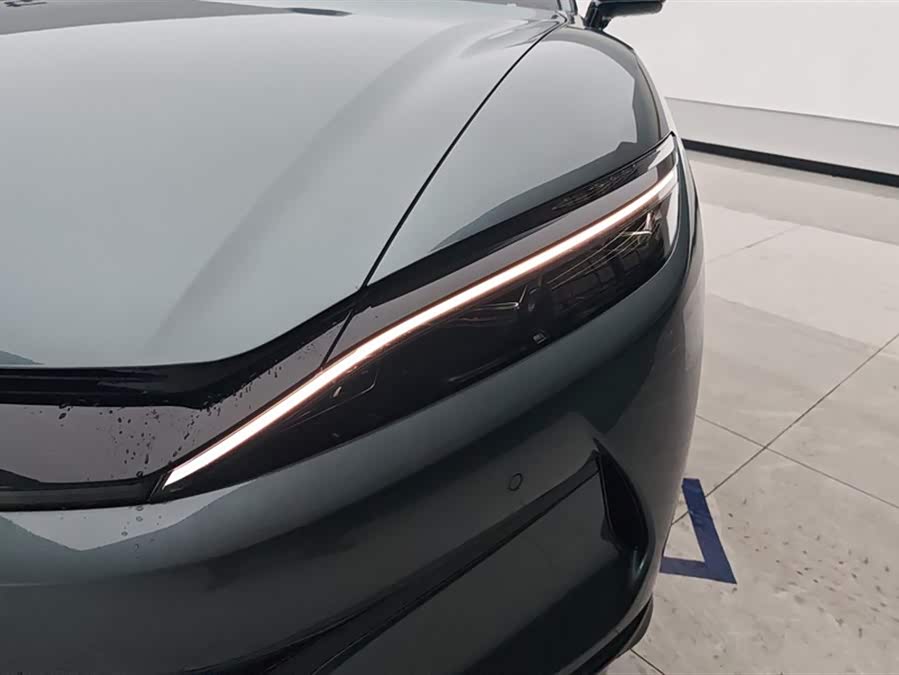 BYD HanL 2025 car image #6