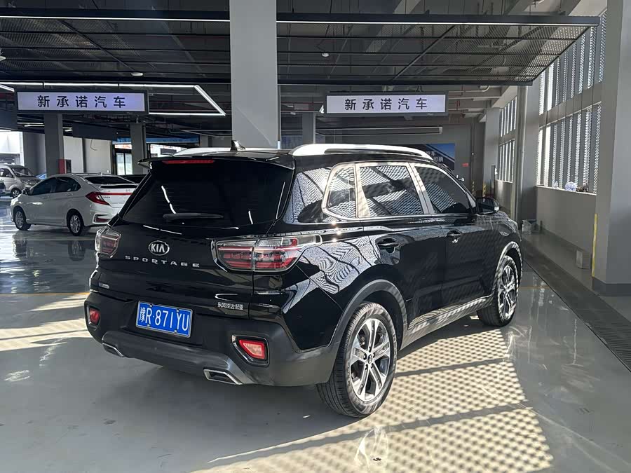 起亚 智跑 2020 汽车图片 #6