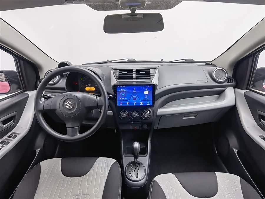 Suzuki 2013 car image #6